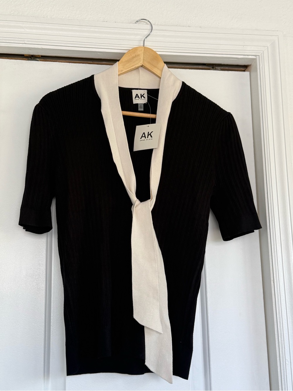 Anne Klein Black Knit V-Neck Sweater with Cream Tie
